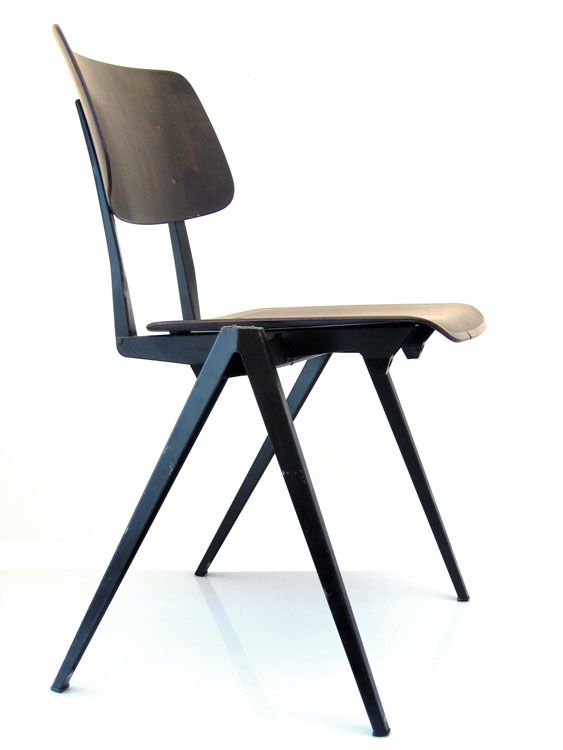 2 Plywood stackable chairs BDF