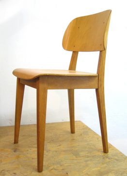Pastoe Cees Braakman retro plywood chair.