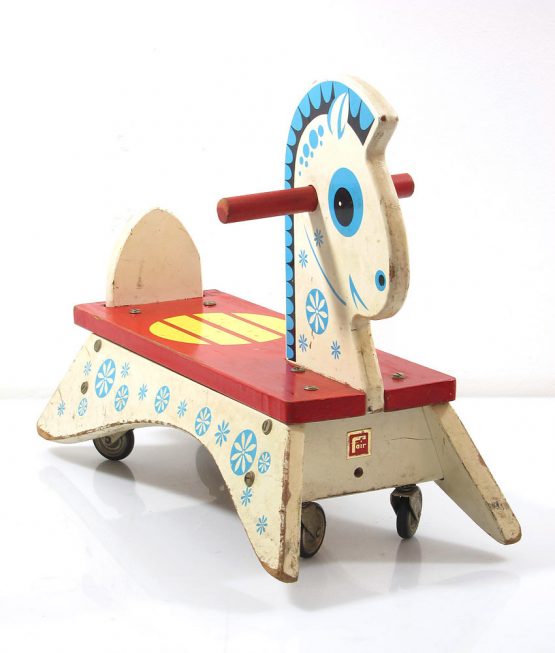 Fifties retro children's horse with wheels