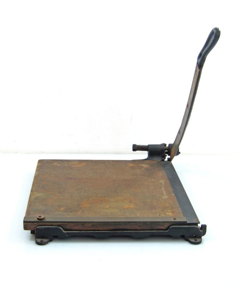 Vintage Milton Bradley paper cutter BDF