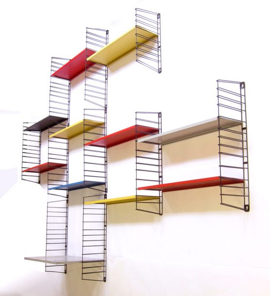 Large modernistic Tomado shelf system Mategot style