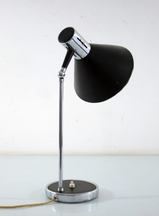 Italian sixties vintage chrome and black desk lamp