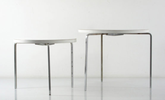 Sixties design round nesting tables