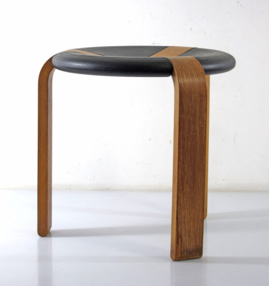 Rud Thygesen - Magnus Olesen vintage plywood stool - scandinavian, danish, eames, poul cadovius, charlotte perriand, braakman, jean prouve