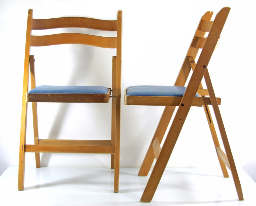 2-sixties-theater-folding-